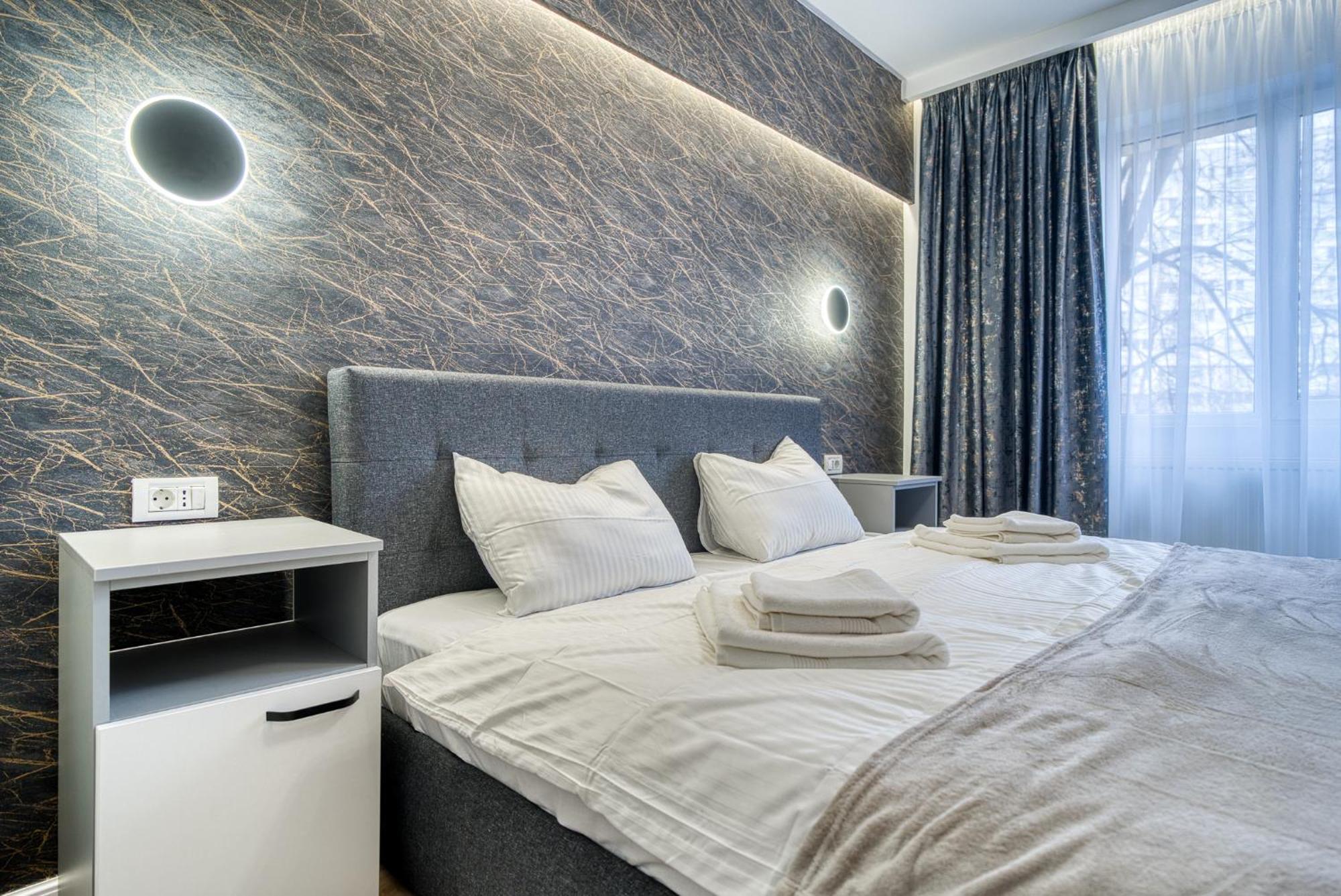 City Chic Retreat: Newly Renovated 1Br Apartment Bucarest Exterior foto